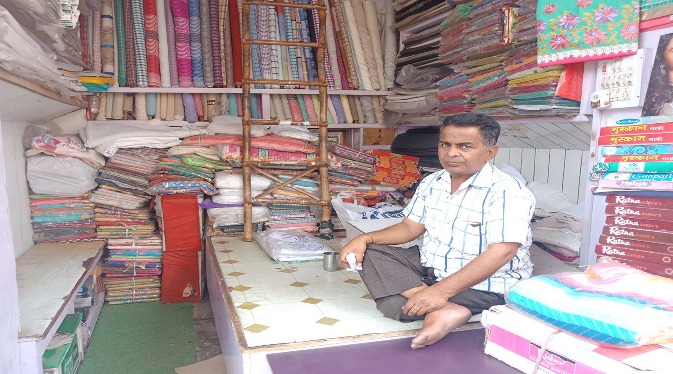 Shri Chand Ravindra Kumar Jain Cloth Merchant